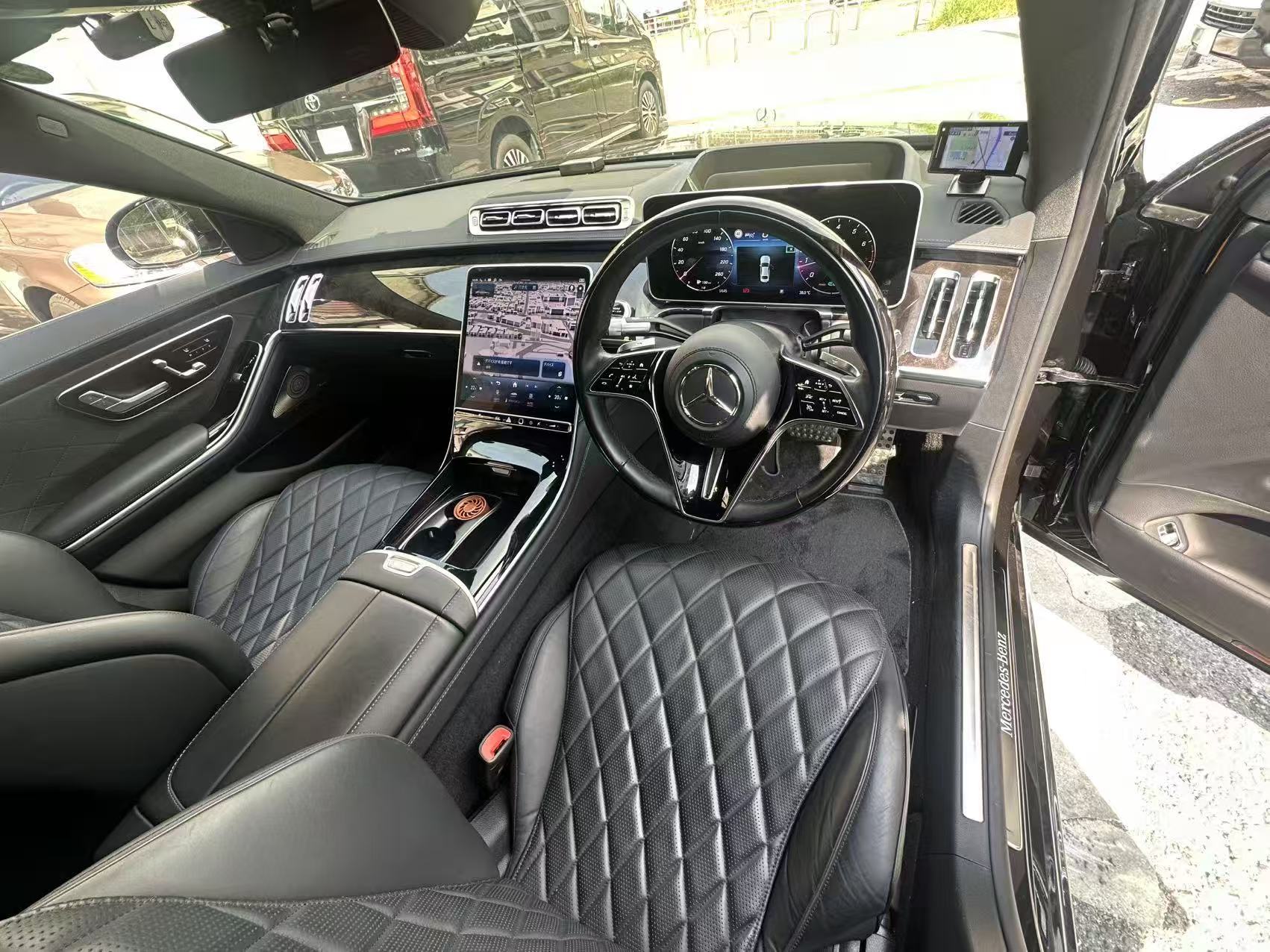 S580 Interior