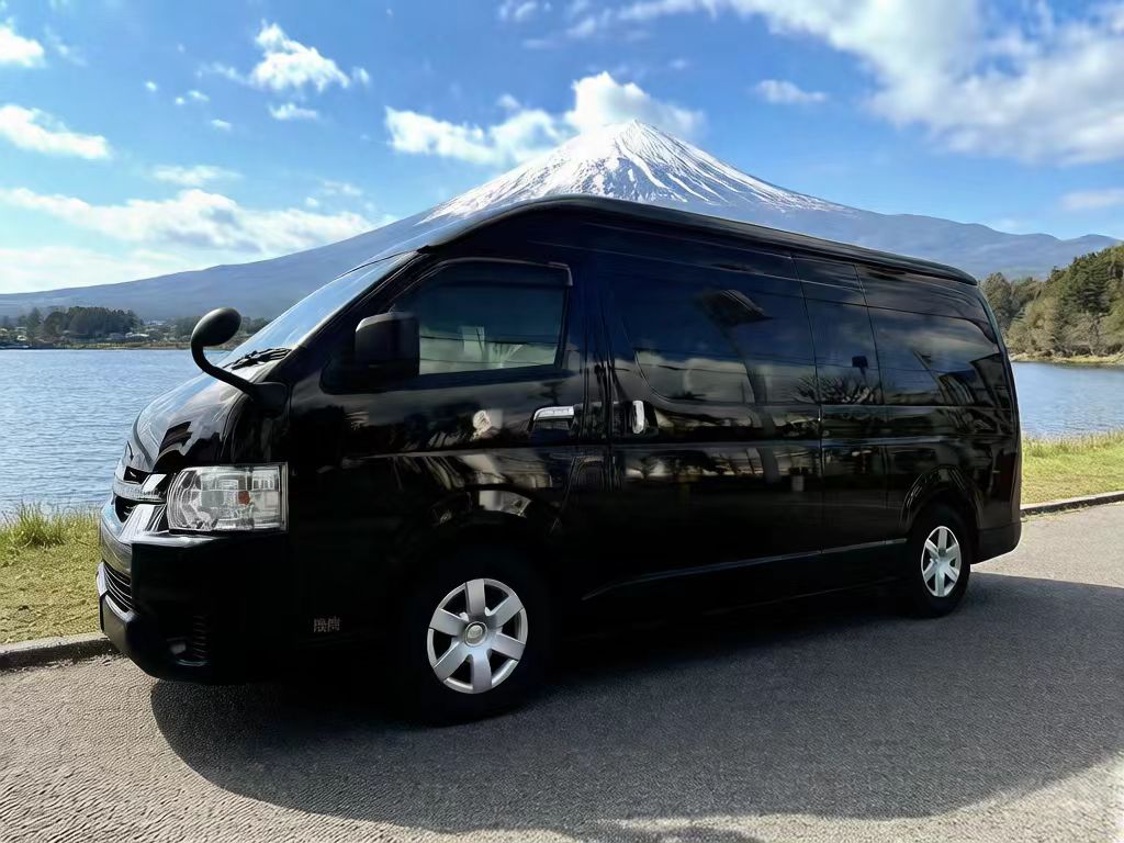 Luxury Hiace